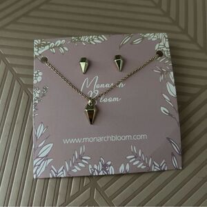 Monarch Bloom Earrings Necklace Set Gold Shine Bright Casual Neutral